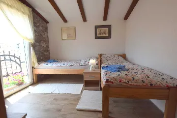 2-Bedroom Apartment in Čižići (4 Guests)
