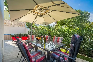 Villa in Malinska for up to 8 Guests