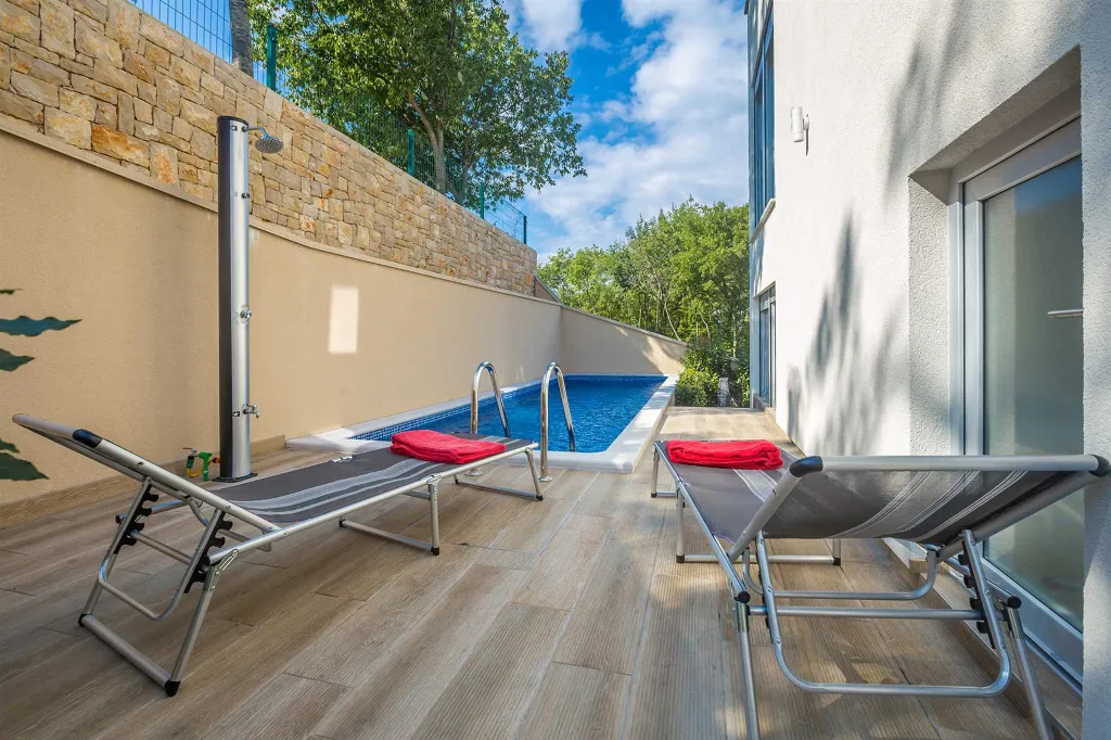 Villa in Malinska for up to 8 Guests