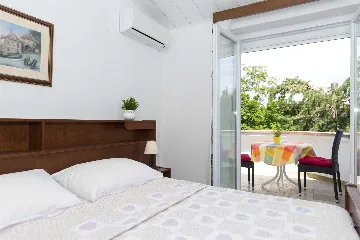 Studio Apartment in Malinska for 2 Guests