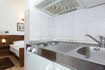 Studio Apartment in Malinska for 2 Guests