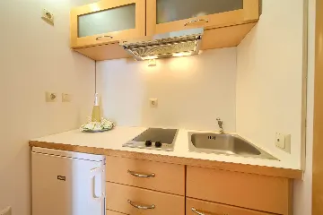 Studio Apartment in Vantačići for 2 Guests