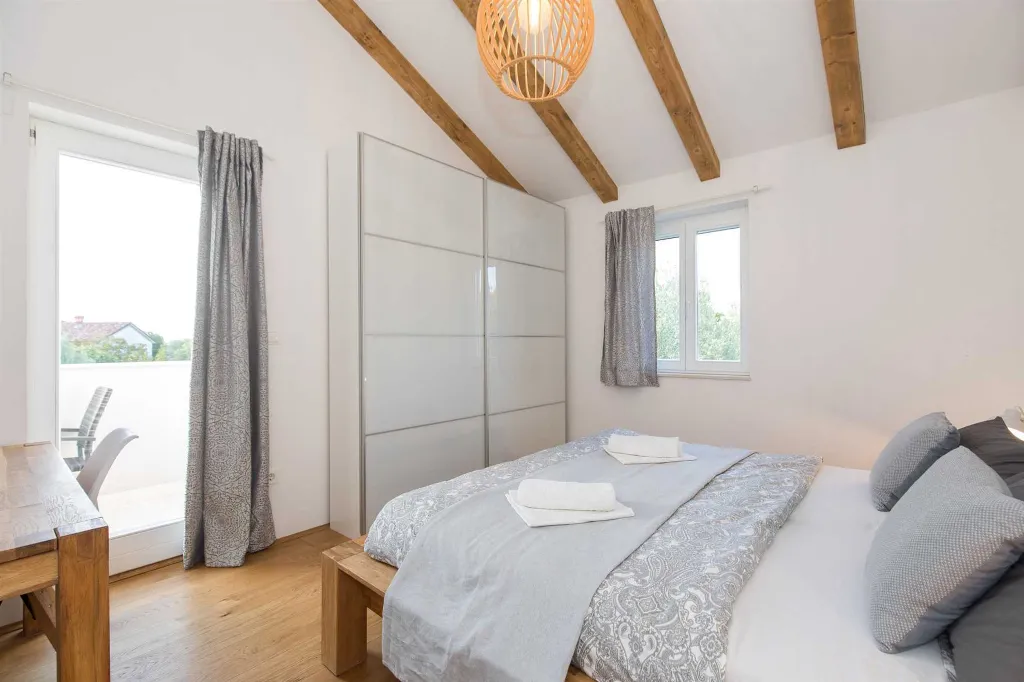 3-Bedroom Villa in Oštrobradići for 6 Guests