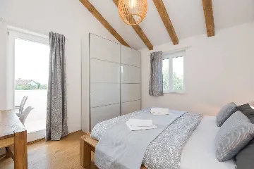 3-Bedroom Villa in Oštrobradići for 6 Guests