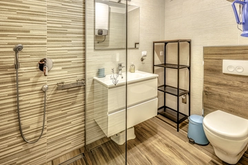 Čižići 2-Bedroom Apartment for 4 Guests