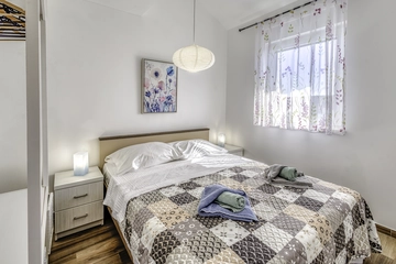 2-Bedroom Apartment in Čižići for 4 Guests