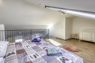 2-Bedroom Apartment in Čižići for 4 Guests