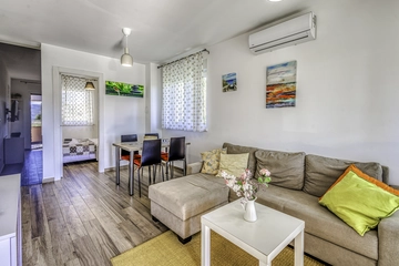 2-Bedroom Apartment in Čižići (Krk)