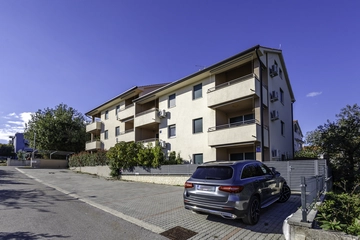 2-Bedroom Apartment in Čižići for 4 Guests