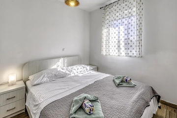2-Bedroom Apartment in Čižići for 4 Guests