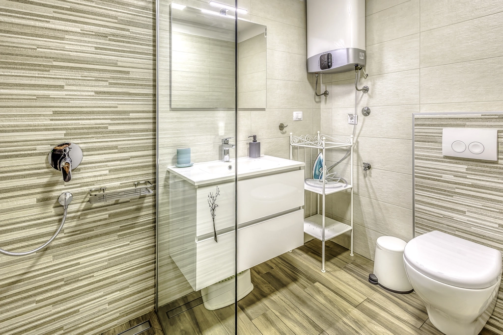 Apartment with Balcony in Čižići for 4 Guests