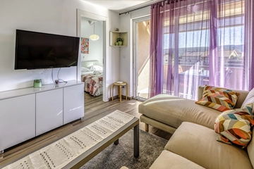 Čižići 2-Bedroom Apartment for 4 Guests