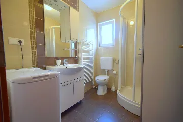 1-Bedroom Apartment in Njivice for Up to 4