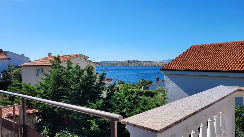 Two-Bedroom Apartment in Omisalj for 4 Guests