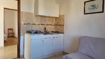 Apartment for 3 Guests with Balconies in Omisalj