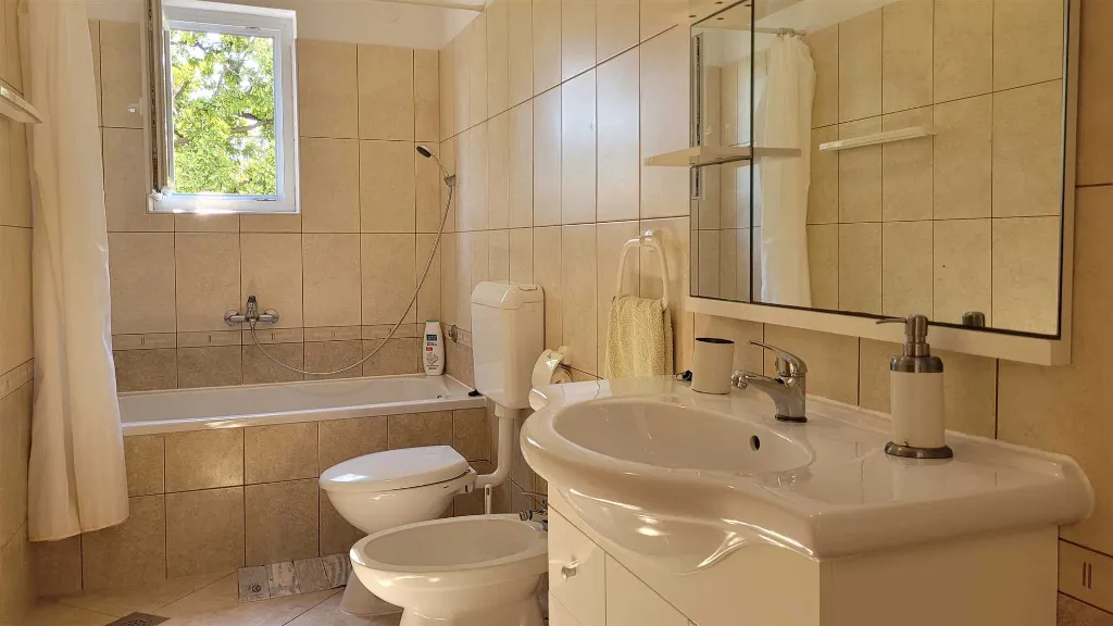 Apartment for 3 Guests with Balconies in Omisalj