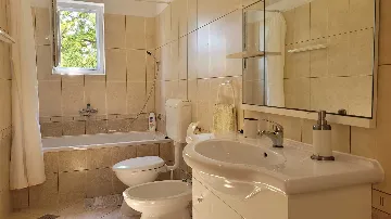 Apartment for 3 Guests with Balconies in Omisalj