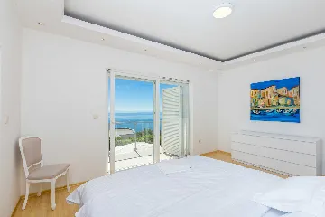 5-Bedroom Villa with Private Pool in Ičići