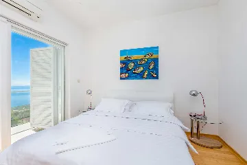 5-Bedroom Villa with Private Pool in Ičići