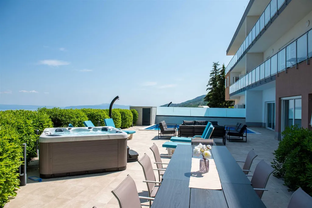 5-Bedroom Villa with Private Pool in Ičići