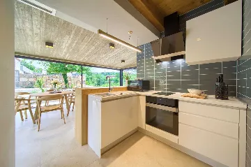 2-Bedroom Villa in Bajčići for 6 Guests