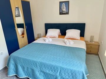 One-Bedroom Sea-View Apartment in Omisalj