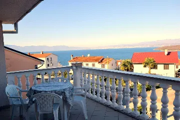 Two-Bedroom Apartment in Njivice for 6 Guests