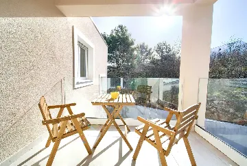 Villa with Private Pool & Barbecue in Vrh