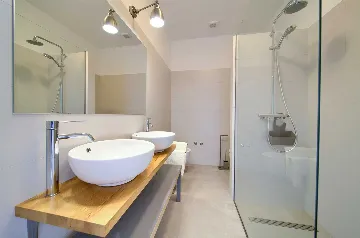 Villa with Private Pool & Barbecue in Vrh