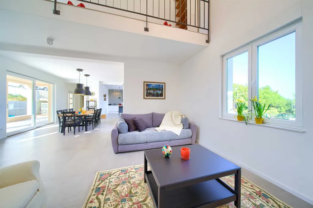 Villa with Private Pool & Barbecue in Vrh