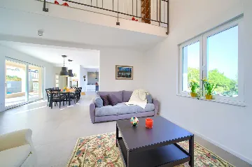 Villa with Private Pool & Barbecue in Vrh