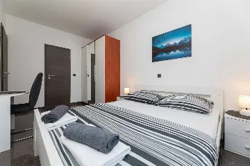 3-Bedroom Villa with Private Pool in Garica