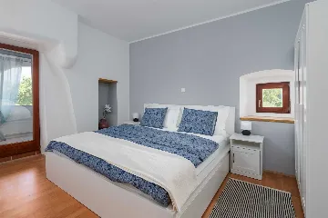 Holiday House in Rasopasno for 6 Guests