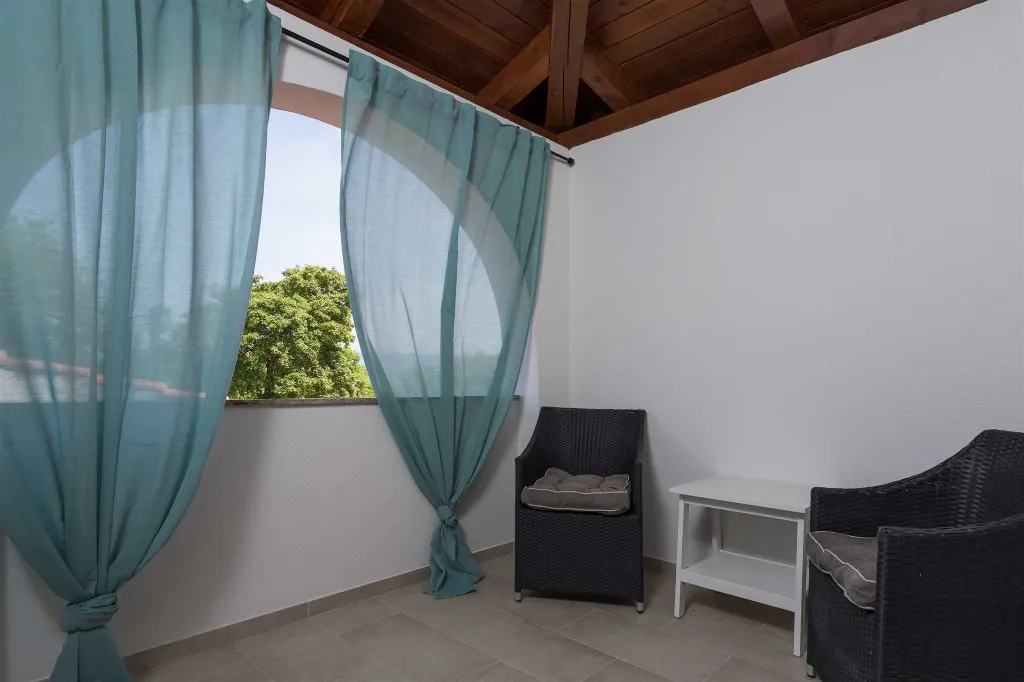 Holiday House in Rasopasno for 6 Guests