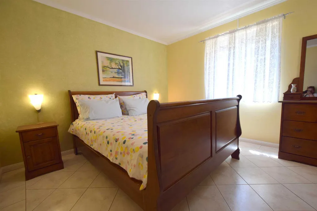 Njivice Apartment with Terrace for up to 3