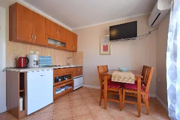 Apartment in Njivice for Up to 3 Guests