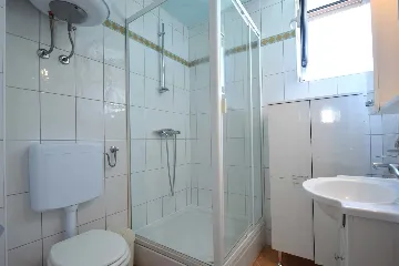 Apartment in Njivice for Up to 3 Guests