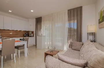 3-Bedroom Holiday House in Ljutići, Krk