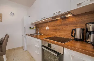 3-Bedroom Holiday House in Ljutići, Krk