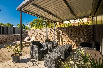 3-Bedroom Holiday House in Ljutići, Krk