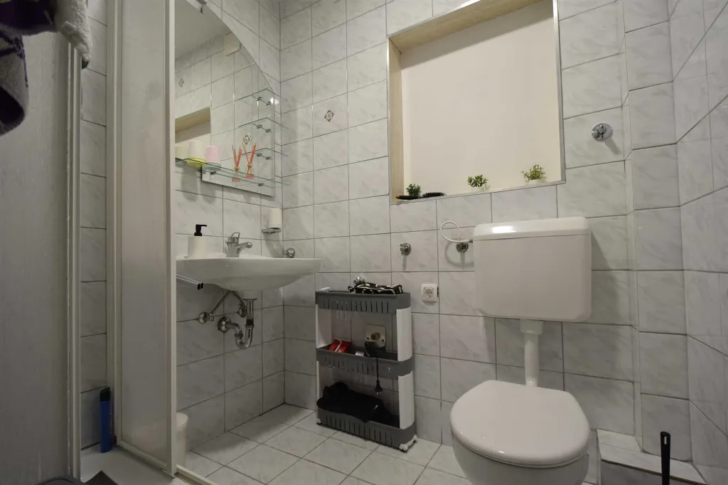 Apartment in Malinska for Up to 4 Guests