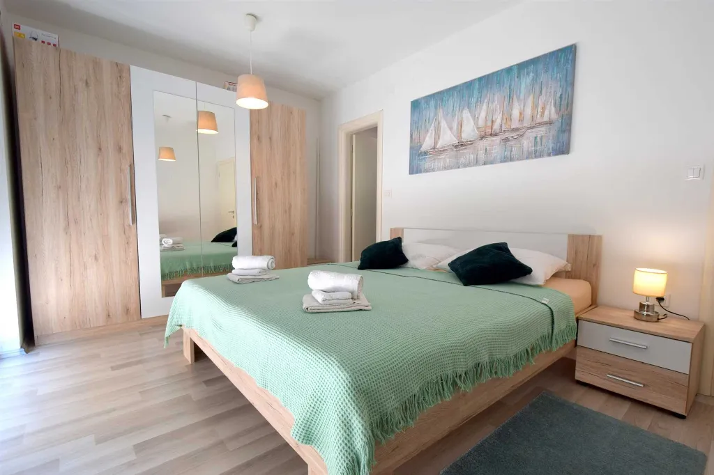Villa in Malinska with Private Pool and Barbecue