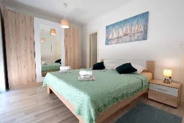 Villa in Malinska with Private Pool and Barbecue