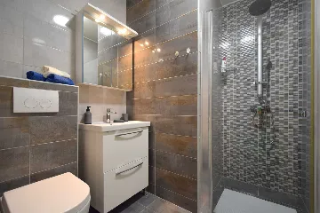 Villa in Malinska with Private Pool and Barbecue