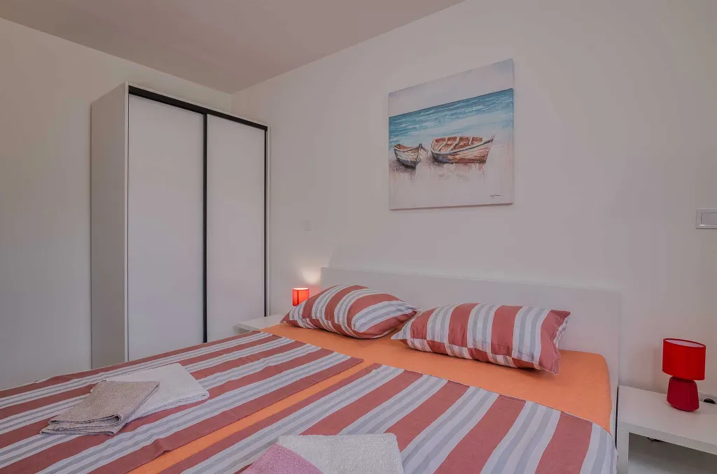 3-Bedroom Apartment for 6 in Malinska, Croatia