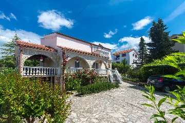 Malinska Studio Apartment for 2 Guests