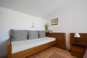 Malinska Studio Apartment for 2 Guests