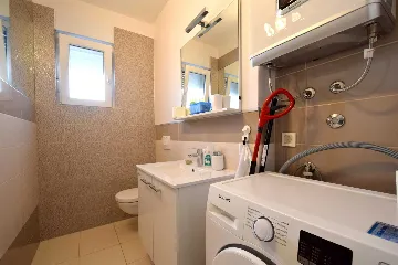 Modern 2-Bedroom Apartment with Balcony in Njivice