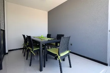 Modern 2-Bedroom Apartment with Balcony in Njivice