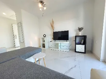 Renovated 2-Bedroom Apartment with Balcony in Omišalj